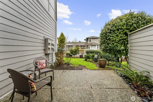 $439,000 | 22519 Southeast 38th Terrace, Unit 1423, Issaquah, WA 98029