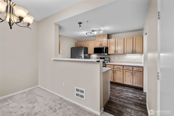 $439,000 | 22519 Southeast 38th Terrace, Unit 1423, Issaquah, WA 98029