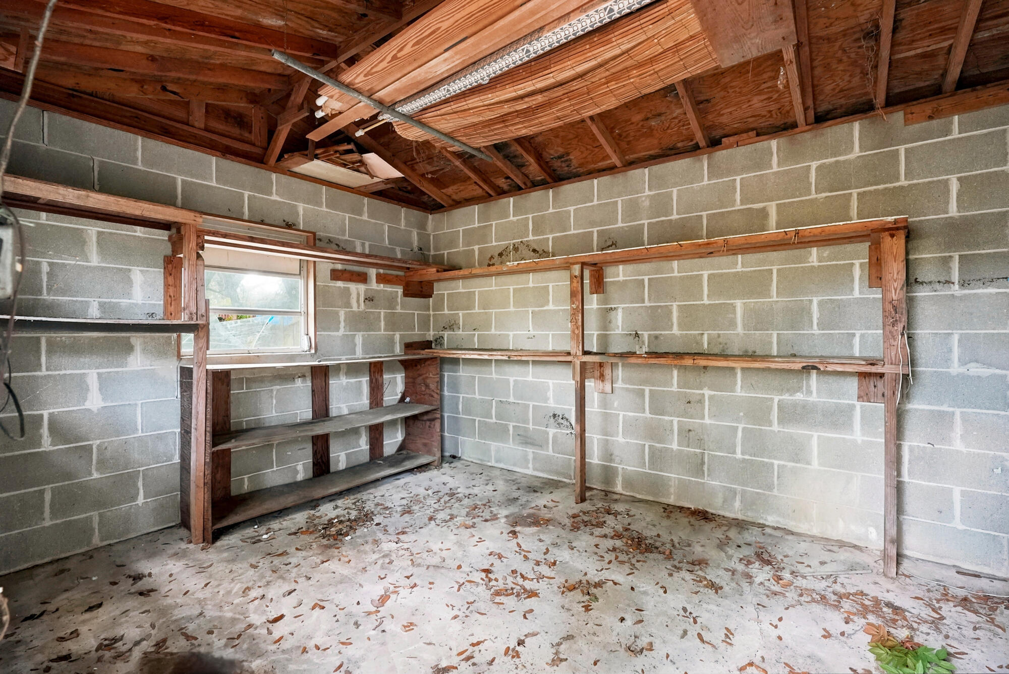 350 Kelson Road Pensacola, FL 32514 - Photo 6 of 30 350_kelson_rd_awp_media-25