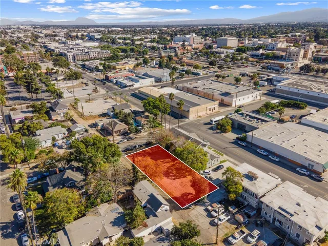 an aerial view of a house with a outdoor space