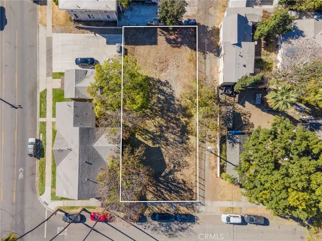 a picture of houses with outdoor space