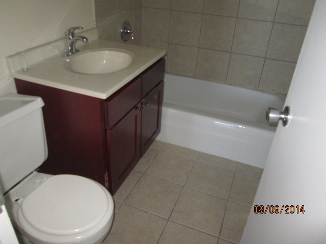 655 West Irving Park Road, Unit 5112 Chicago, IL 60613 - Photo 12 of 18