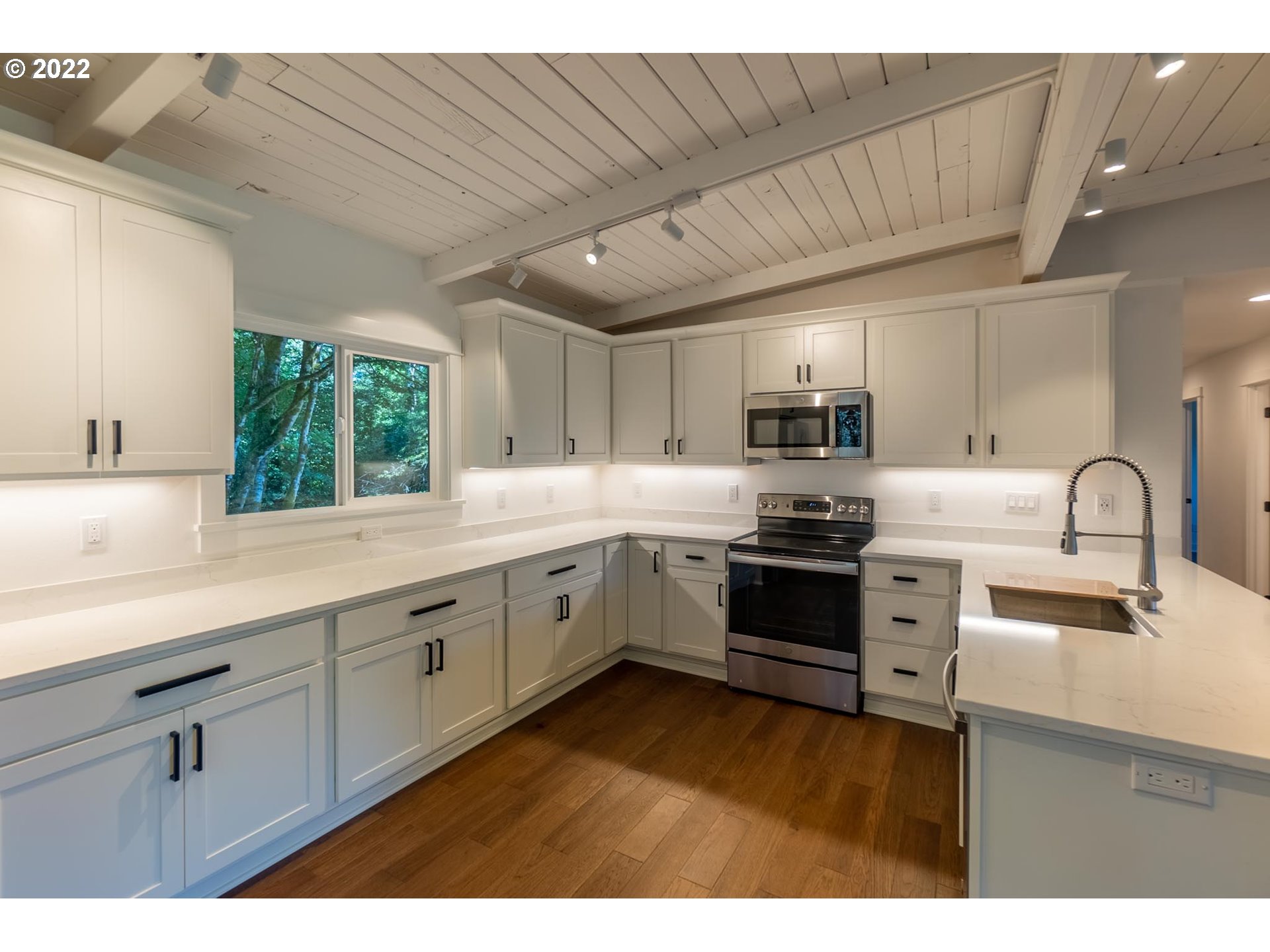 16228 Hall Road Clatskanie, OR 97016 - Photo 5 of 28 Gallery Image 5