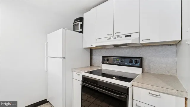 $379,900 | 246 North 3rd Street, Unit 4CD, Philadelphia, PA 19106