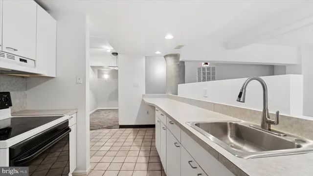 $379,900 | 246 North 3rd Street, Unit 4CD, Philadelphia, PA 19106