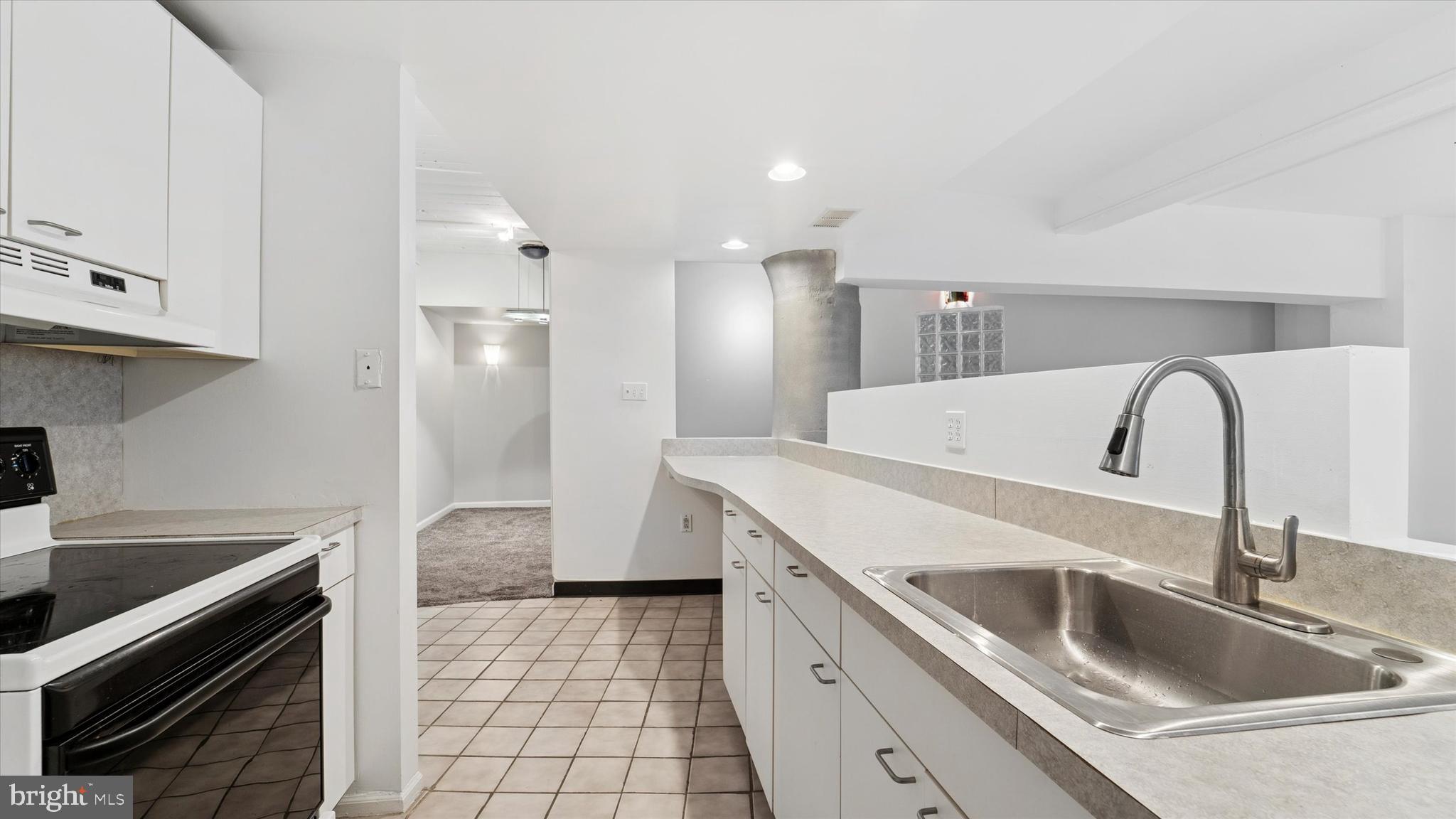 246 North 3rd Street, Unit 4CD Philadelphia, PA 19106 - Photo 15 of 27