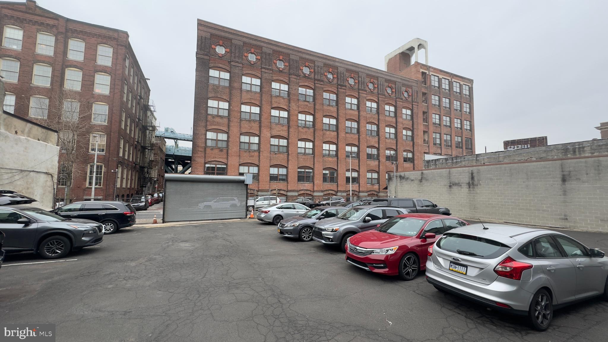 246 North 3rd Street, Unit 4CD Philadelphia, PA 19106 - Photo 3 of 27