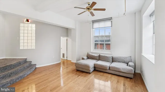 $379,900 | 246 North 3rd Street, Unit 4CD, Philadelphia, PA 19106