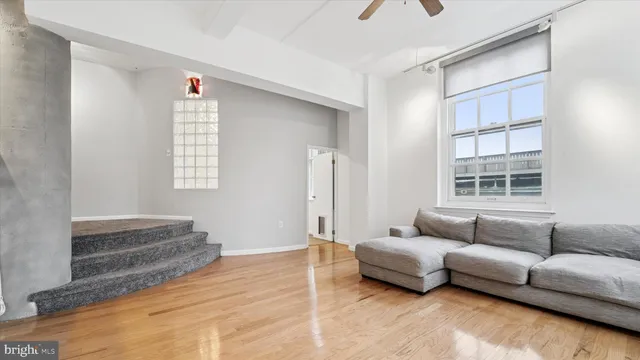 $379,900 | 246 North 3rd Street, Unit 4CD, Philadelphia, PA 19106