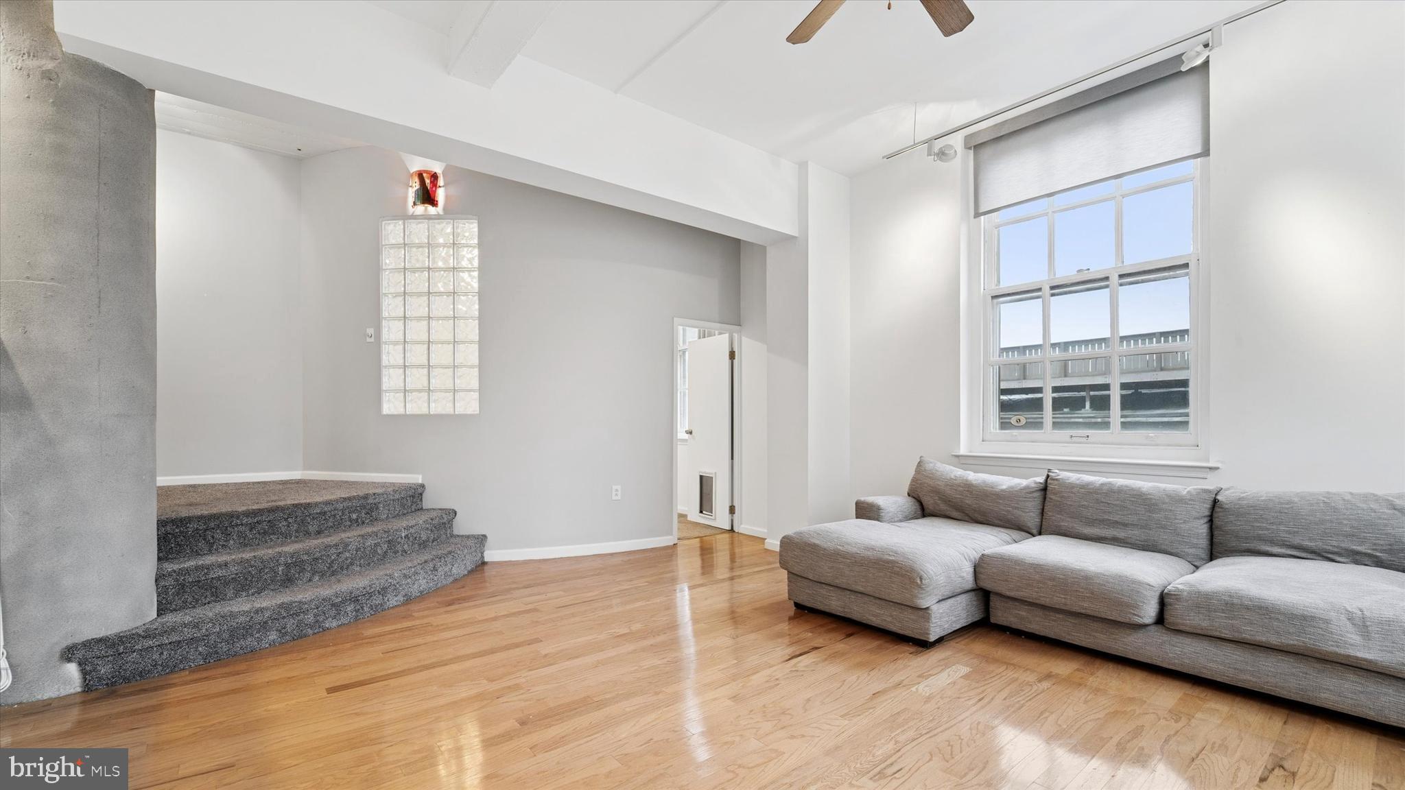 246 North 3rd Street, Unit 4CD Philadelphia, PA 19106 - Photo 7 of 27