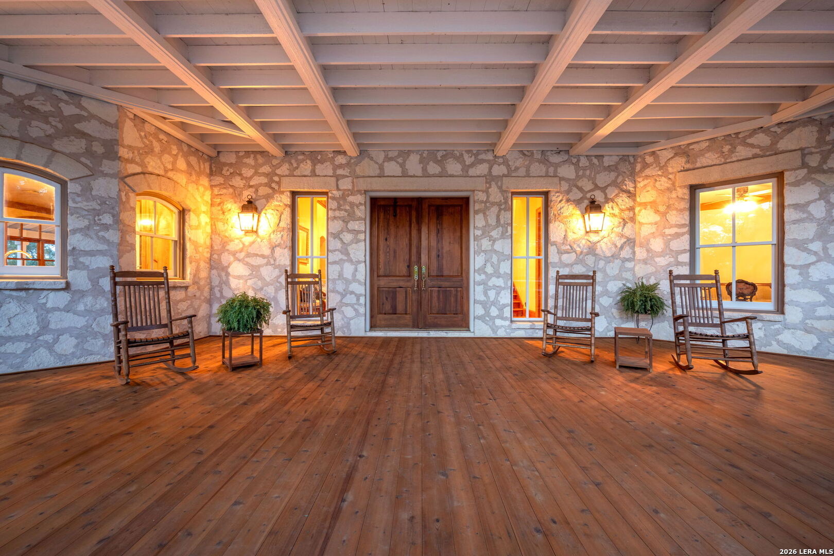 7419 Secretariat Lane Fair Oaks Ranch, TX 78015 - Photo 5 of 75