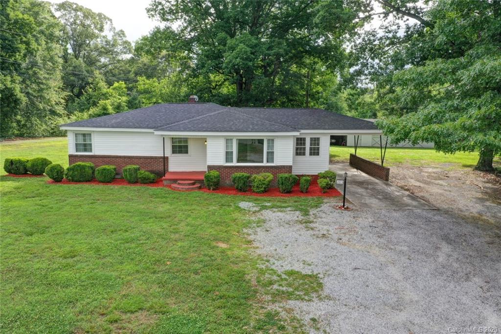 285 Chase High Road, Unit 285 Forest City, NC 28043 - Photo 12 of 33 Gallery Image 12