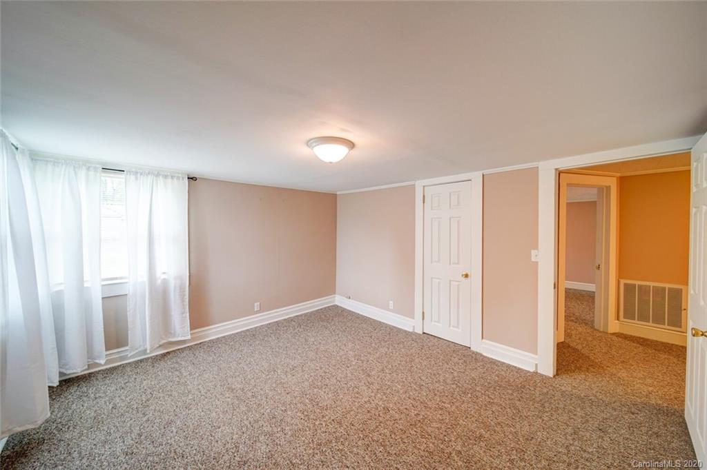 285 Chase High Road, Unit 285 Forest City, NC 28043 - Photo 19 of 33 Gallery Image 19