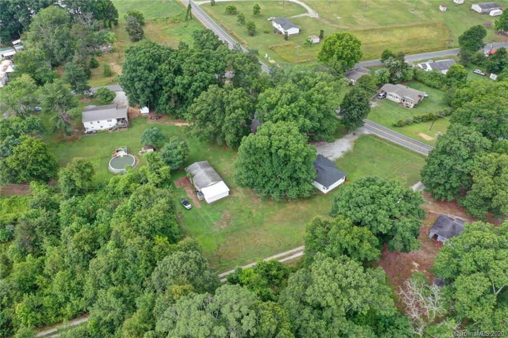285 Chase High Road, Unit 285 Forest City, NC 28043 - Photo 3 of 33 Gallery Image 3