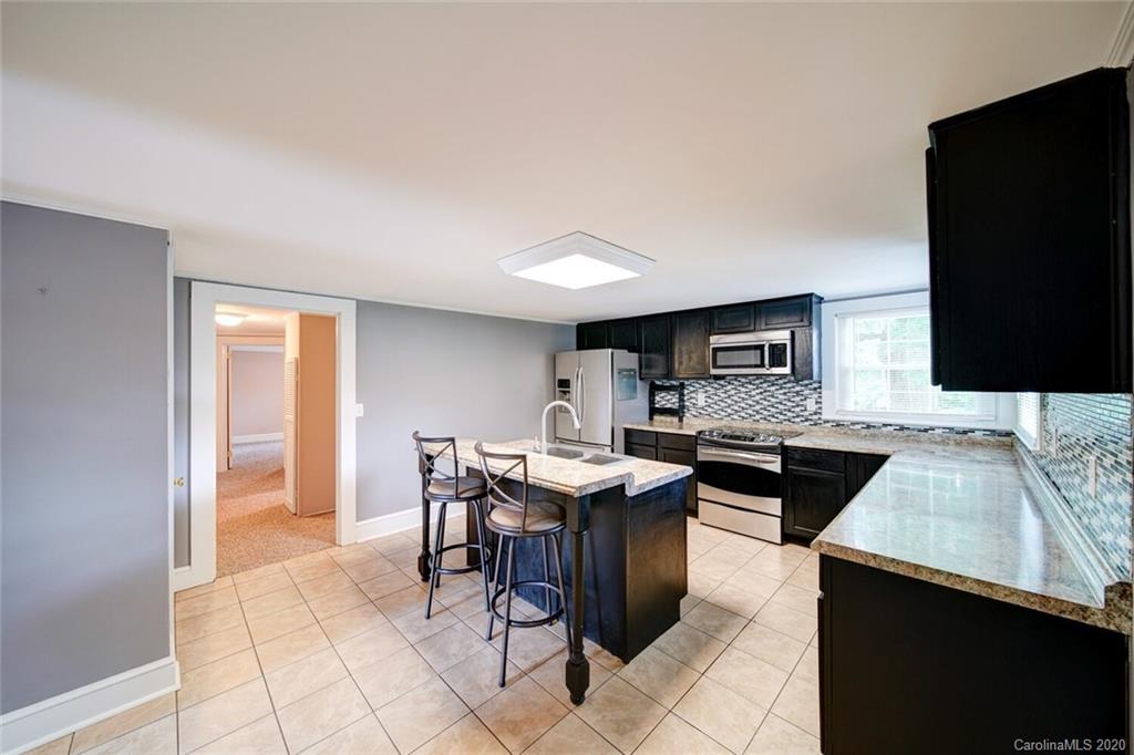 285 Chase High Road, Unit 285 Forest City, NC 28043 - Photo 21 of 33 Gallery Image 21