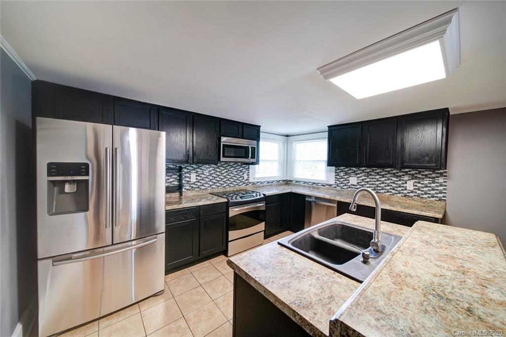 285 Chase High Road, Unit 285 Forest City, NC 28043 - Photo 22 of 33 Gallery Image 22