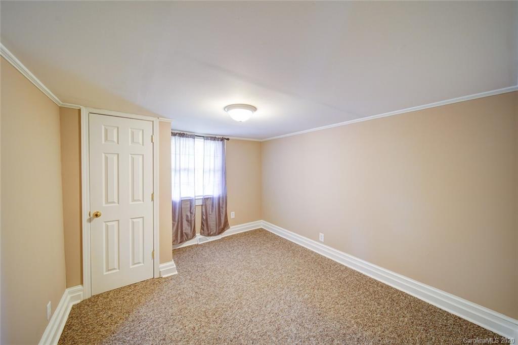 285 Chase High Road, Unit 285 Forest City, NC 28043 - Photo 25 of 33 Gallery Image 25