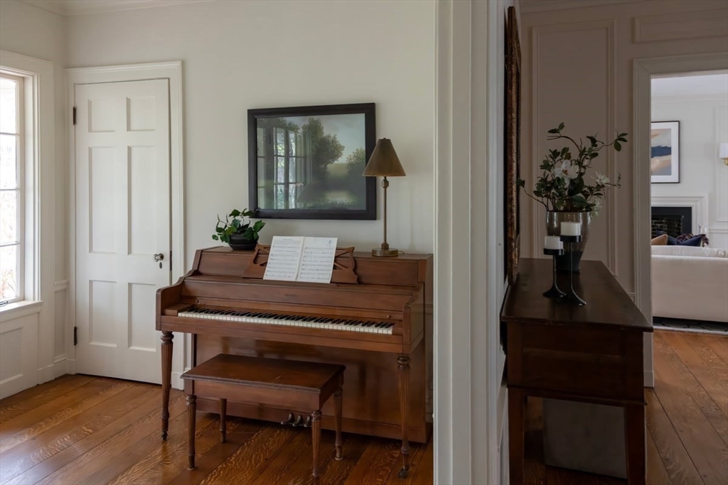 300 Warren Street Brookline, MA 02445 - Photo 7 of 35
