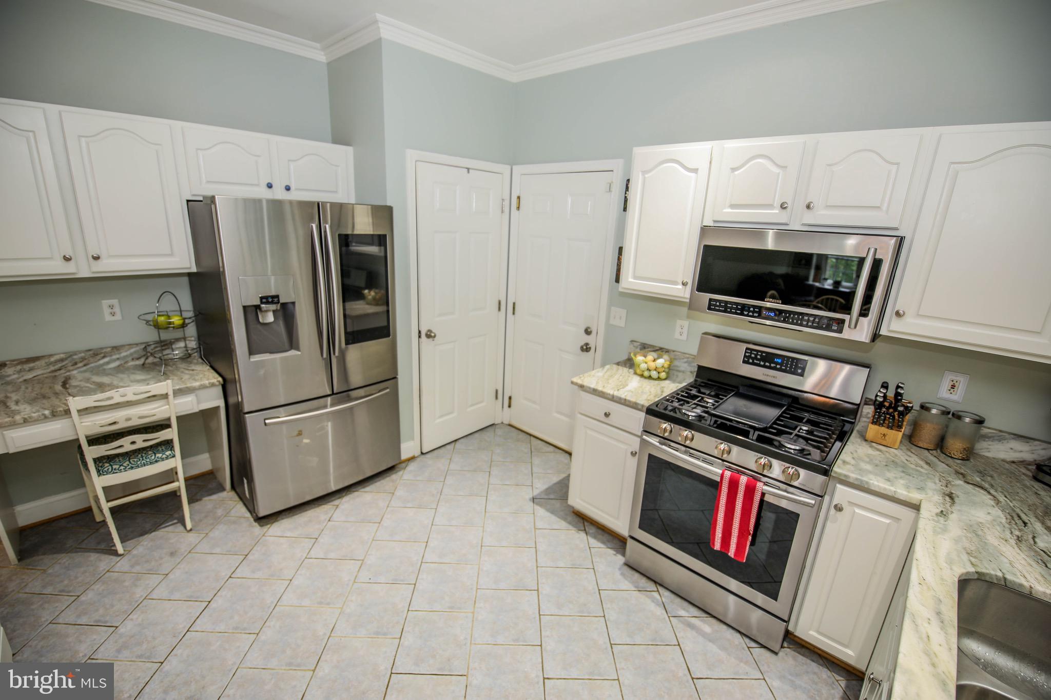 1056 St Stephens Church Road Gambrills, MD 21054 - Photo 11 of 122 Gallery Image 11