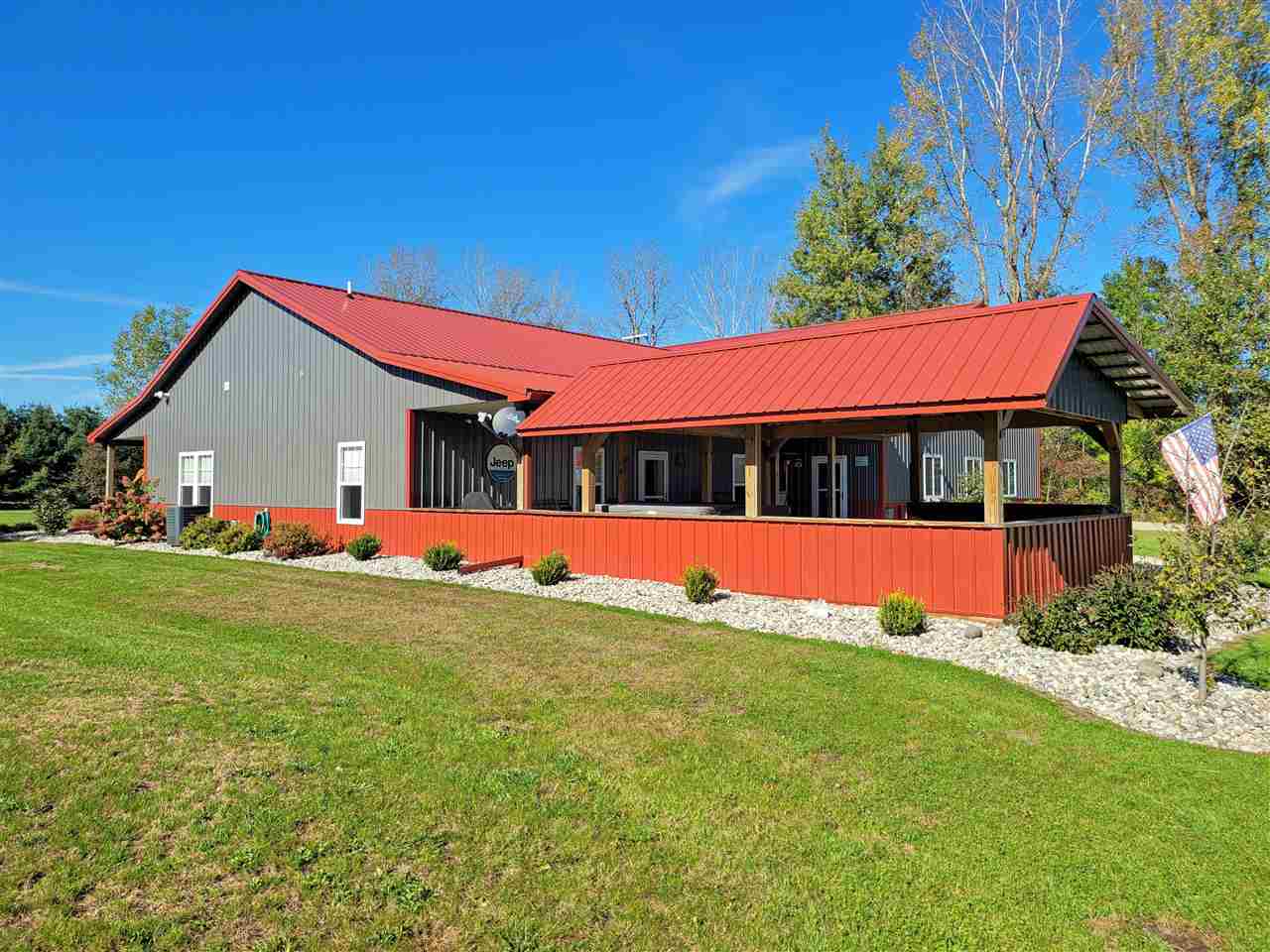 7589 Irish Road Millington, MI 48746 - Photo 5 of 34