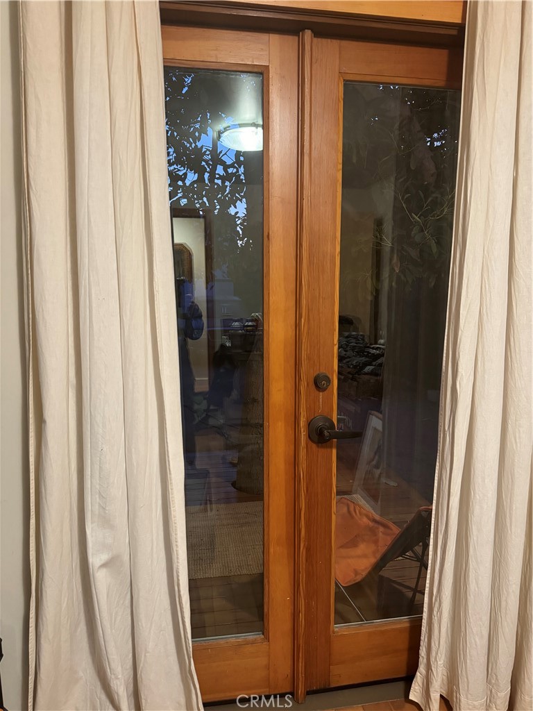 2117 Colby Avenue West Los Angeles, CA 90025 - Photo 15 of 43 a bathroom with a glass shower door