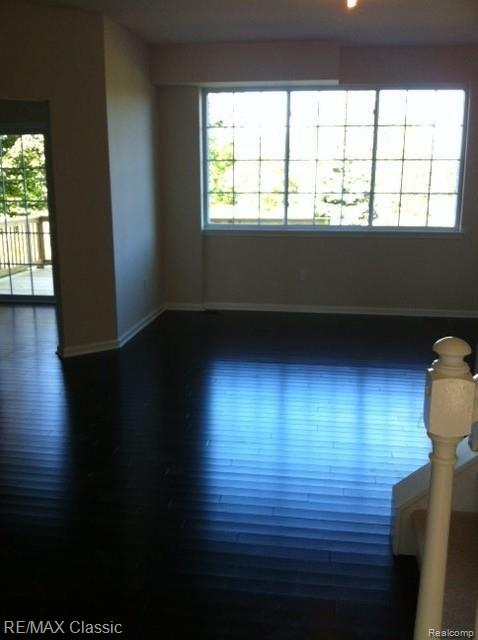 41508 Mitchell Road, Unit 172 Novi, MI 48377 - Photo 15 of 21 Meadowbrook Great Rm2.JPG
