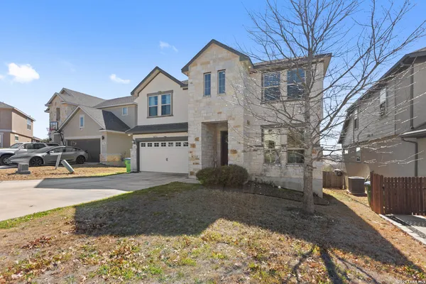 $2,800 | 13810 Silas Creek, San Antonio, TX 78245