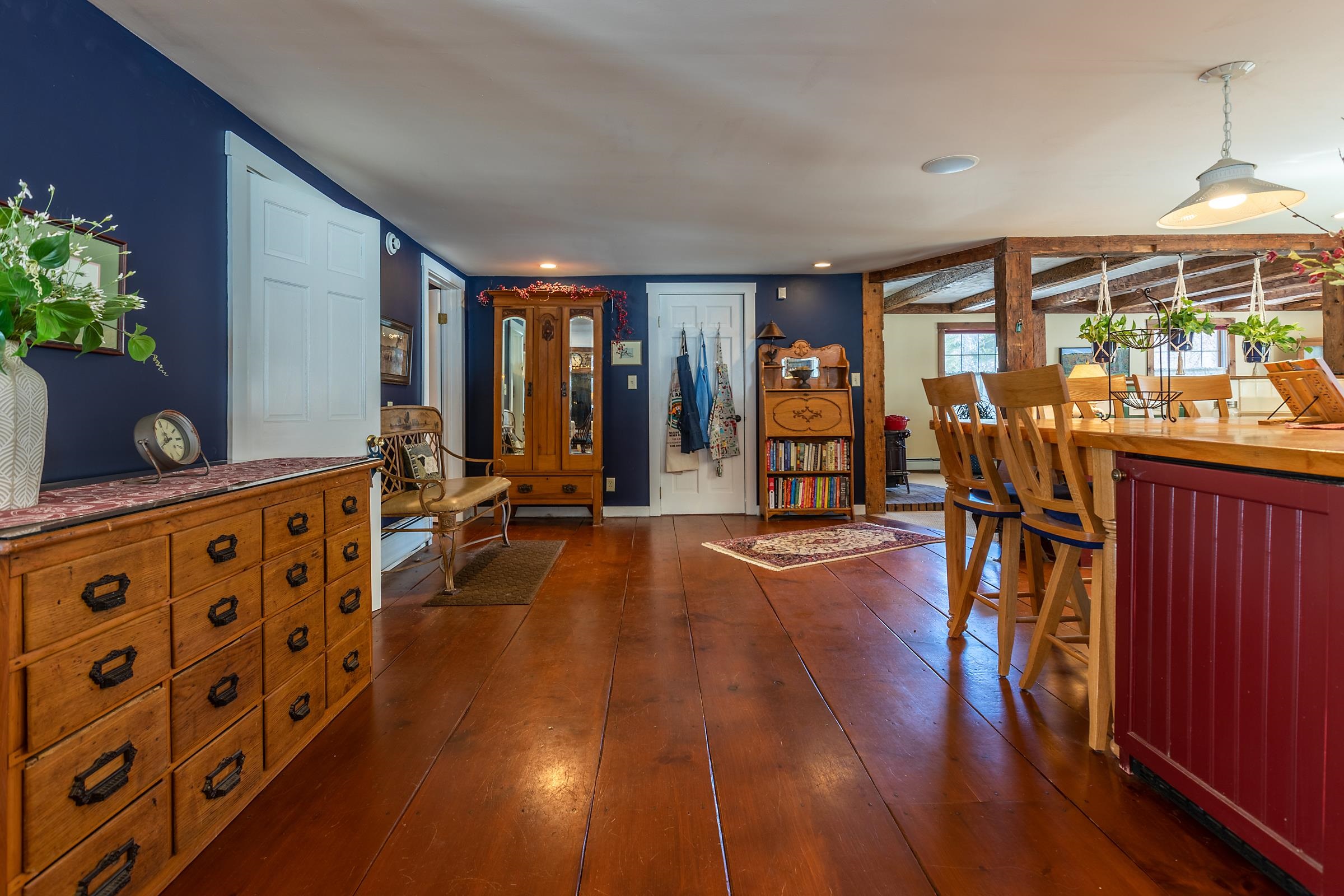 1585 East Hill Road Ludlow, VT 05149 - Photo 8 of 40