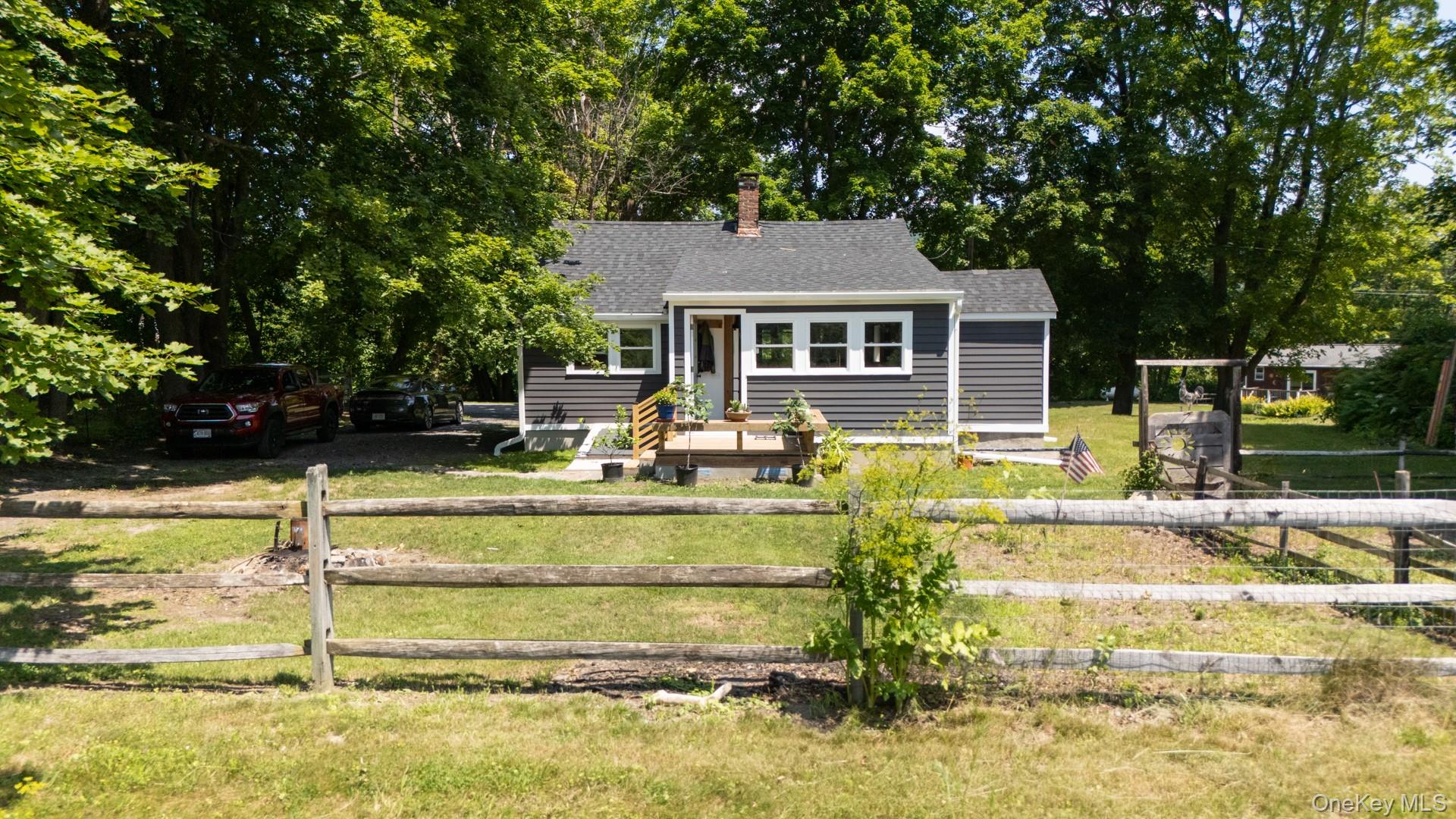 90 State Line Road Millerton, NY 12546 - Photo 5 of 31