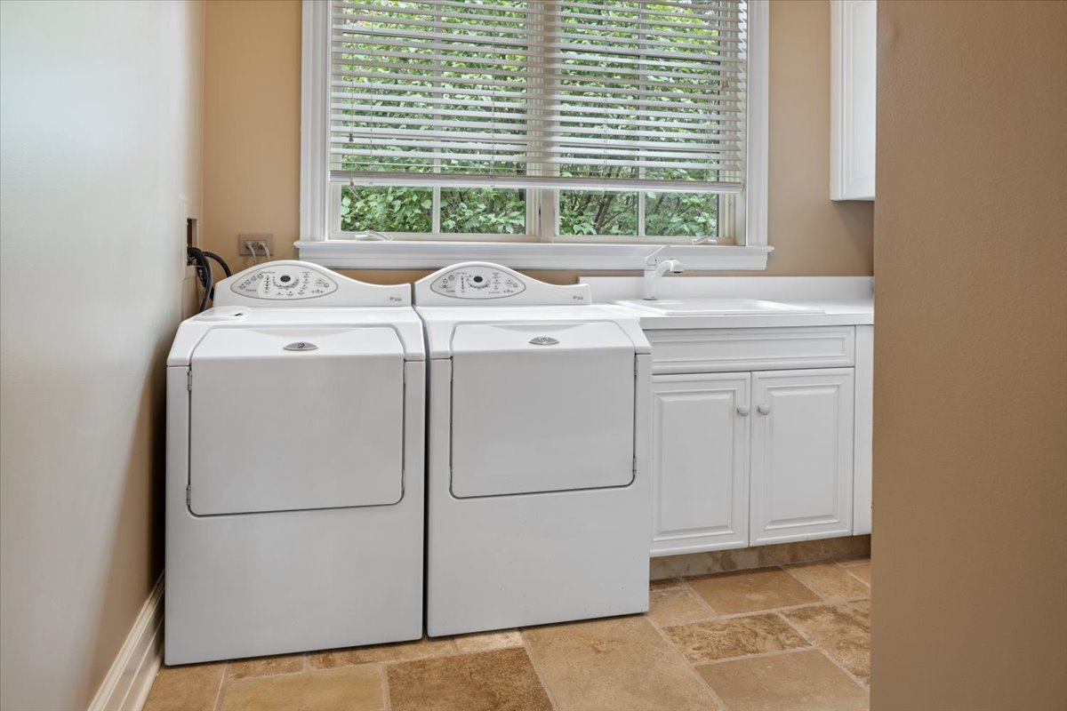 1234 Westmoor Road Winnetka, IL 60093 - Photo 16 of 71 Gallery Image 16