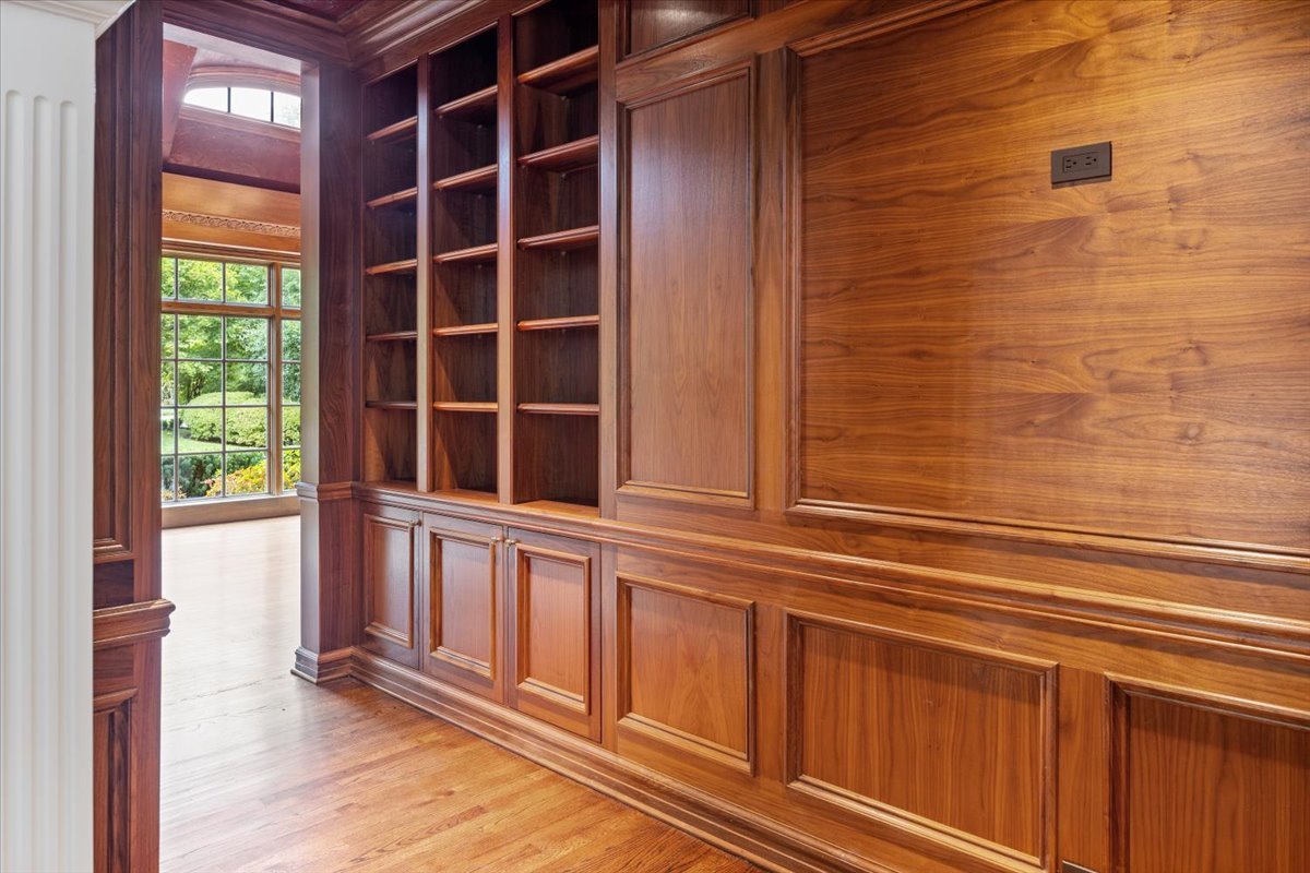 1234 Westmoor Road Winnetka, IL 60093 - Photo 18 of 71 Gallery Image 18