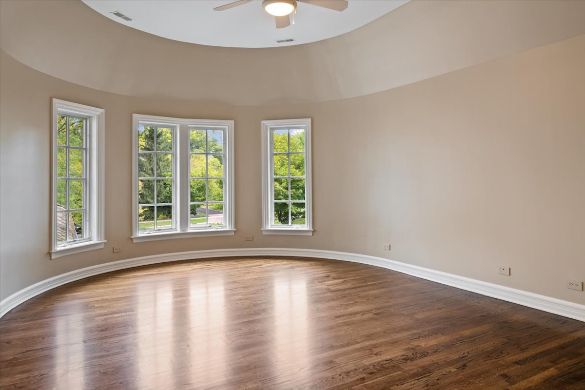 1234 Westmoor Road Winnetka, IL 60093 - Photo 57 of 71 Gallery Image 57