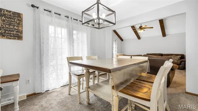 $545,000 | 4 Shady Oak Lane, Waterloo, IL 62298