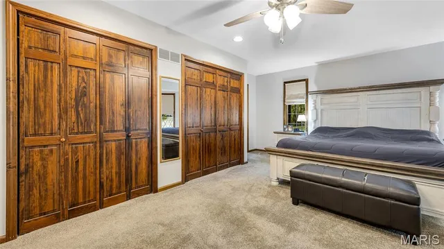 $545,000 | 4 Shady Oak Lane, Waterloo, IL 62298