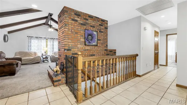$480,000 | 4 Shady Oak Lane, Waterloo, IL 62298