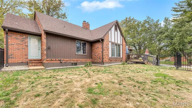 $545,000 | 4 Shady Oak Lane, Waterloo, IL 62298