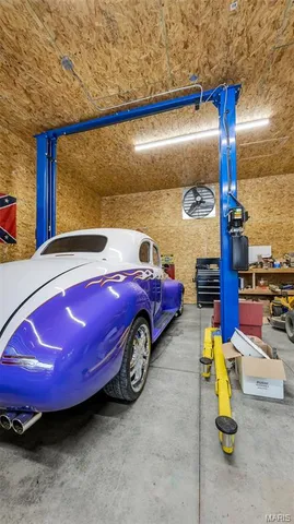 $545,000 | 4 Shady Oak Lane, Waterloo, IL 62298