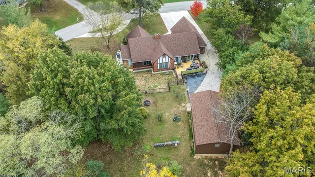 $545,000 | 4 Shady Oak Lane, Waterloo, IL 62298