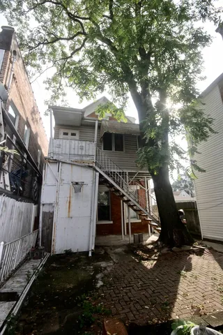 $185,000 | 2807 South Hamlin Avenue, Chicago, IL 60623