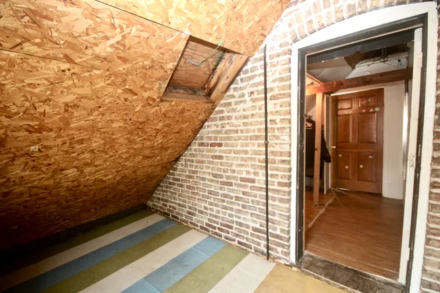 $185,000 | 2807 South Hamlin Avenue, Chicago, IL 60623