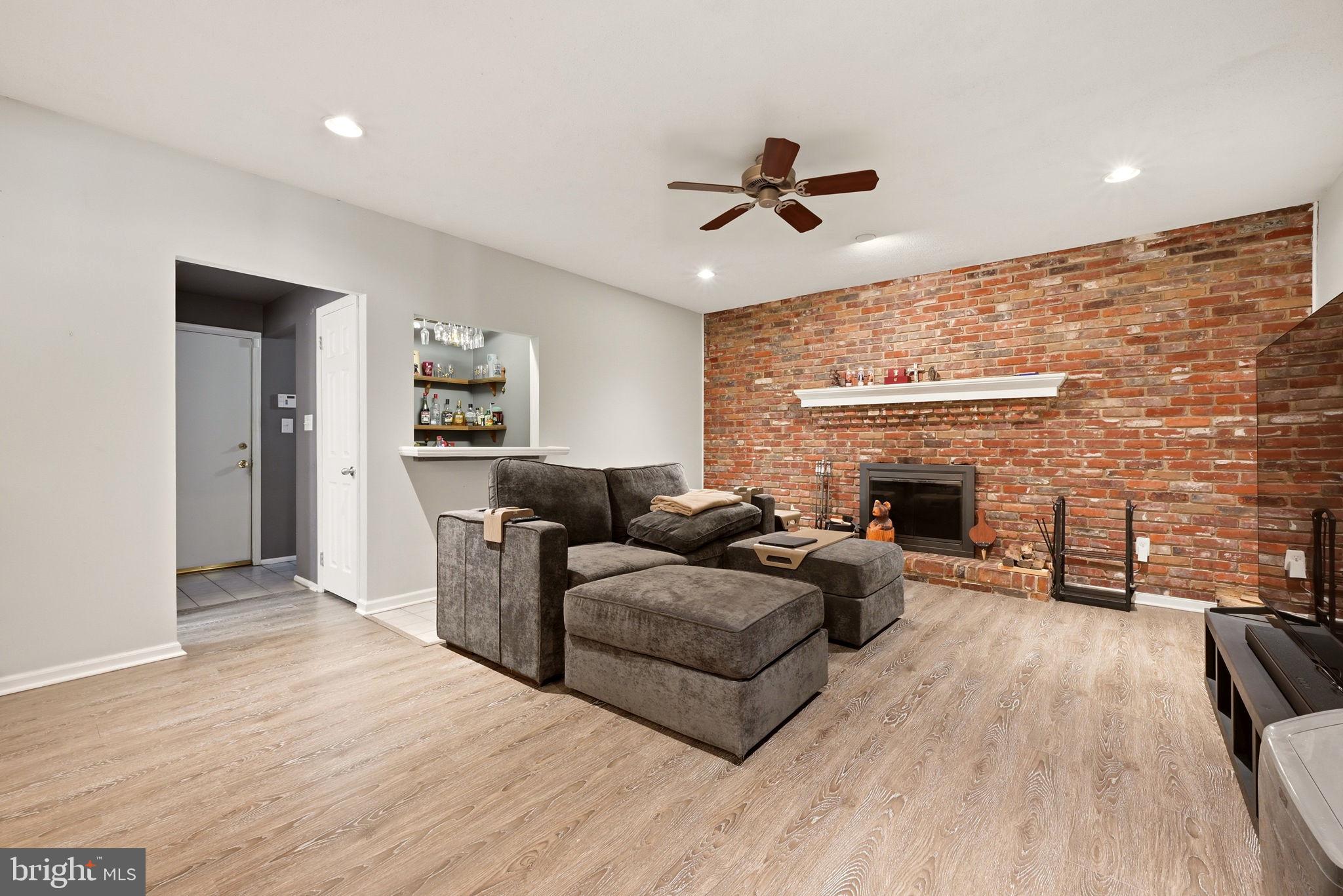 157 Atsion Road Medford, NJ 08055 - Photo 15 of 29 Family room