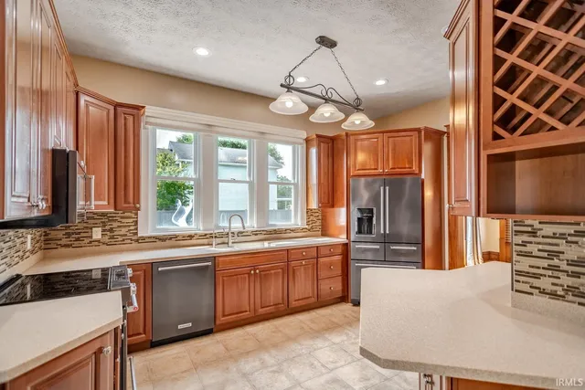 $474,900 | 400 South Prairie Street, Brookston, IN 47923