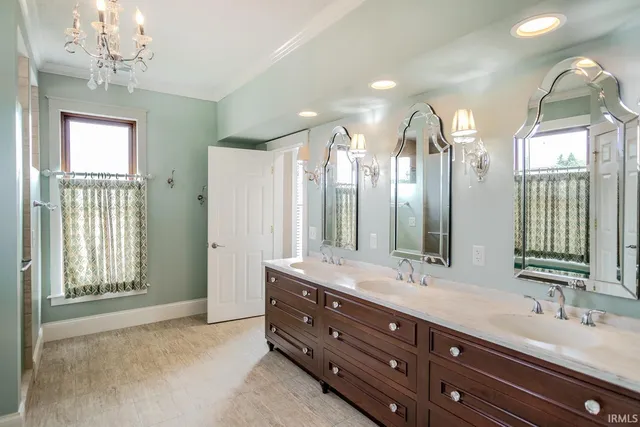 $474,900 | 400 South Prairie Street, Brookston, IN 47923