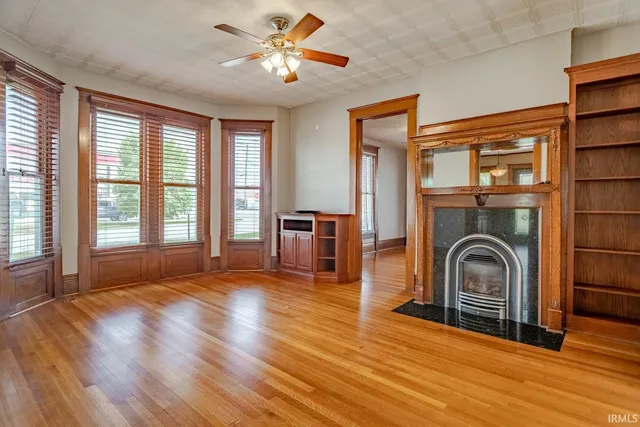 $474,900 | 400 South Prairie Street, Brookston, IN 47923