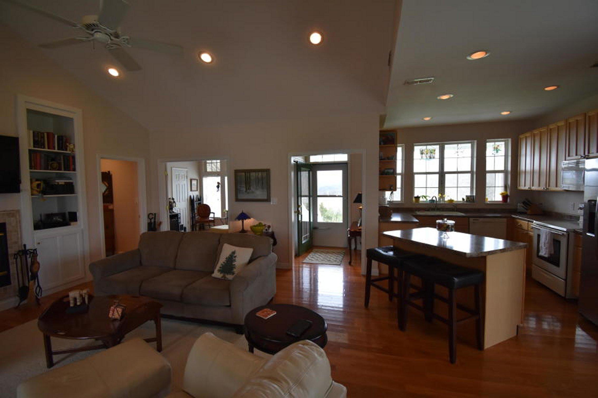 2297 Chinquipin Road Sneedville, TN 37869 - Photo 5 of 40 5