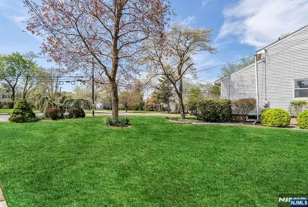 $6,000 | 542 Nagle Street, Ridgewood, NJ 07450