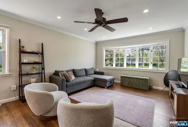 $6,000 | 542 Nagle Street, Ridgewood, NJ 07450