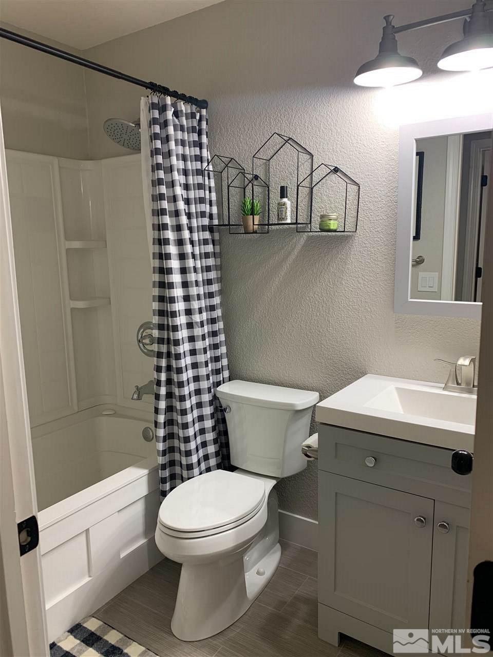 17890 Timber Grove Court Reno, NV 89508 - Photo 8 of 11 Photo 8
