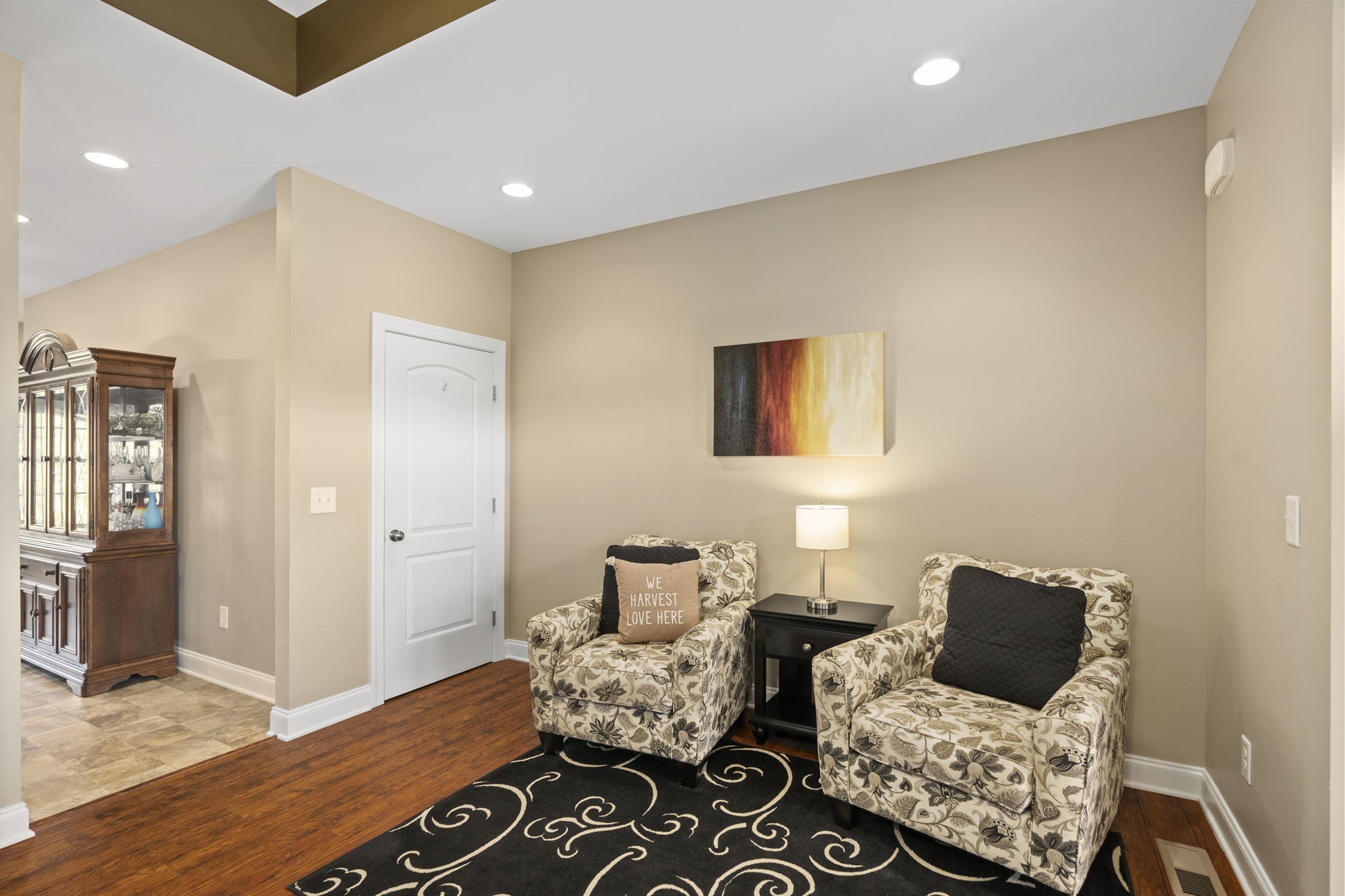 4600 Benson Road Springfield, TN 37172 - Photo 20 of 64 a living room with furniture