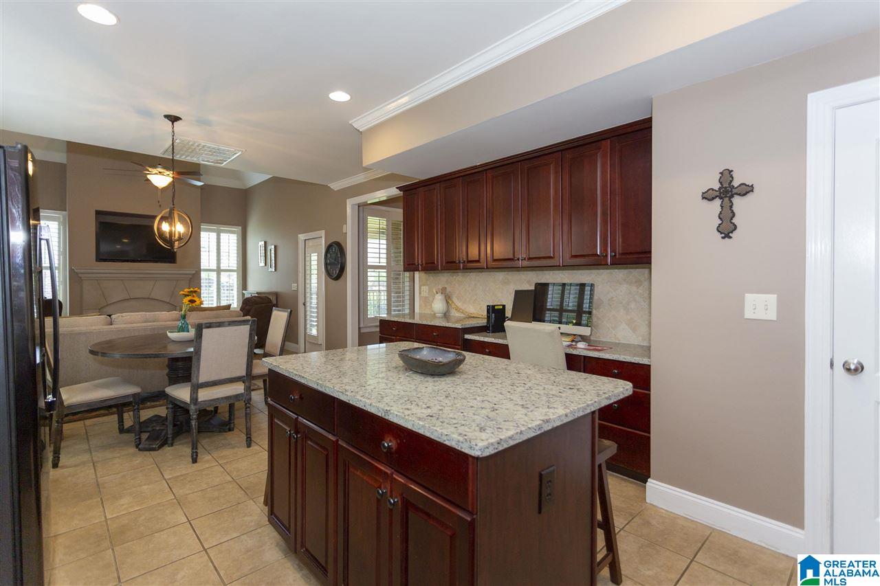 2621 Arbor Way Birmingham, AL 35244 - Photo 12 of 39